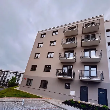 Serenity Apartment *